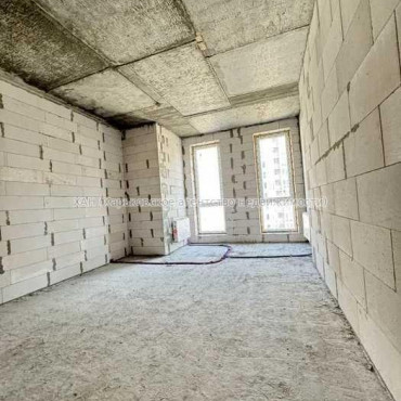 Продам квартиру, Клочковская ул. , 117 , 1 кім., 58 м², без внутренних работ 