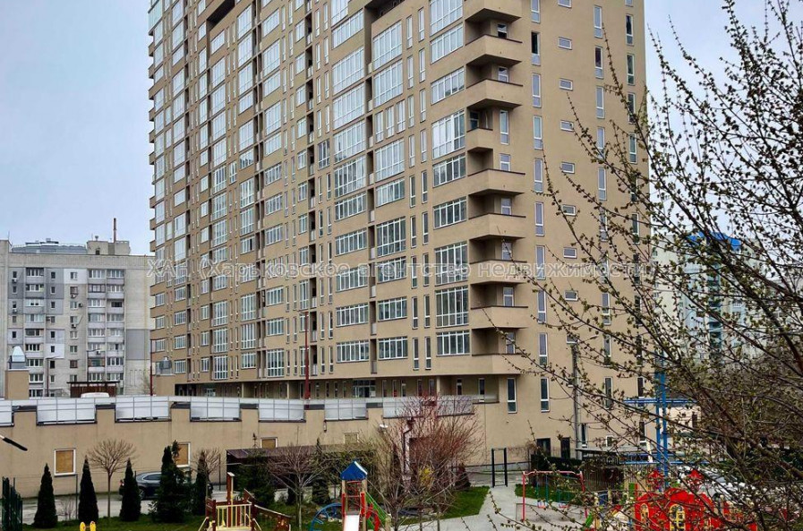Продам квартиру, Клочковская ул. , 117 , 1  ком., 58 м², без внутренних работ 