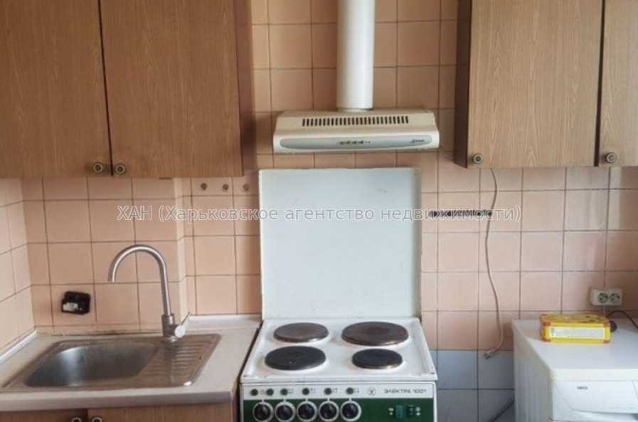 Продам квартиру, Валентиновская ул. , 2  ком., 46 м², косметический ремонт 