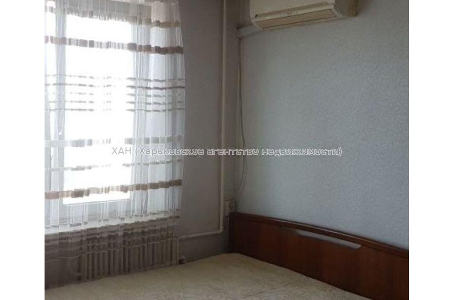 Продам квартиру, Валентиновская ул. , 2  ком., 46 м², косметический ремонт 