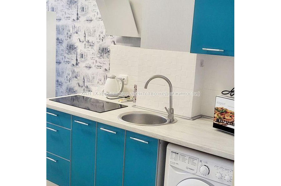 Продам квартиру, Салтовское шоссе , 1  ком., 36 м², евроремонт 