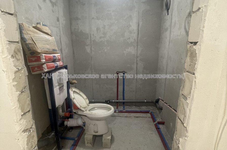 Продам квартиру, Шевченковский пер. , 1 кім., 44 м², без отделочных работ 