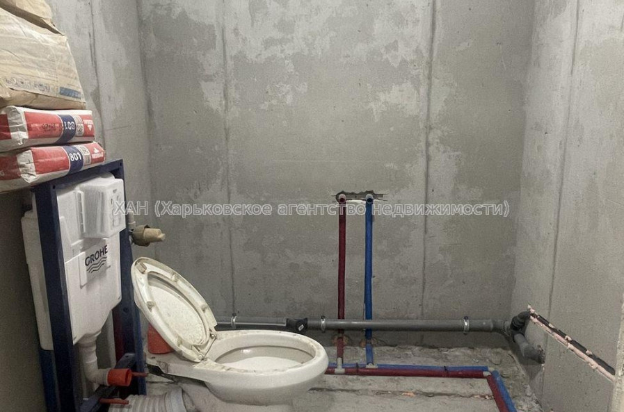 Продам квартиру, Шевченковский пер. , 1 кім., 44 м², без отделочных работ 
