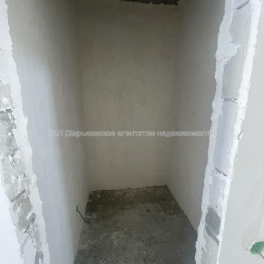 Продам квартиру, Шевченковский пер. , 1 кім., 44 м², без отделочных работ 