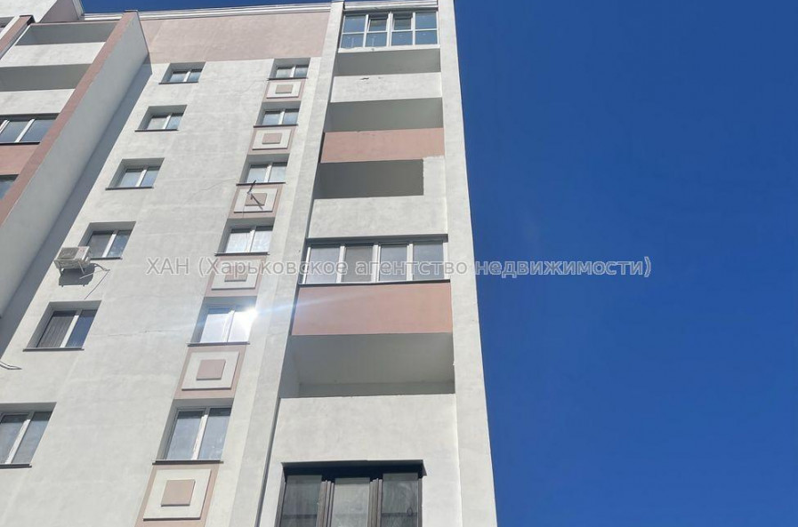Продам квартиру, Шевченковский пер. , 1  ком., 44 м², без отделочных работ 