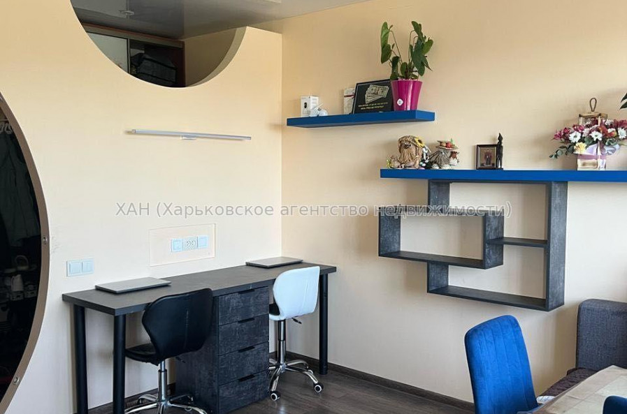 Продам квартиру, Чугуевская ул. , 3 кім., 60.50 м², евроремонт 
