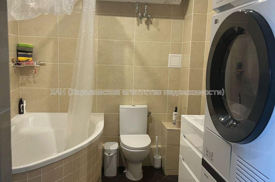 Продам квартиру, Чугуевская ул. , 3 кім., 60.50 м², евроремонт 