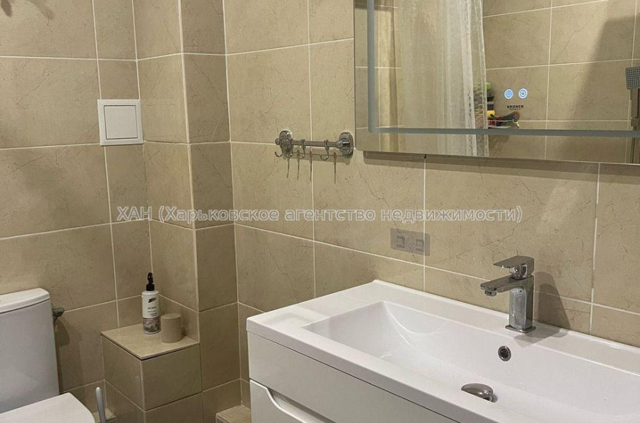 Продам квартиру, Чугуевская ул. , 3 кім., 60.50 м², евроремонт 