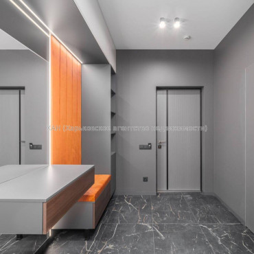 Продам квартиру, Молочная ул. , 3 кім., 85 м², авторский дизайн 