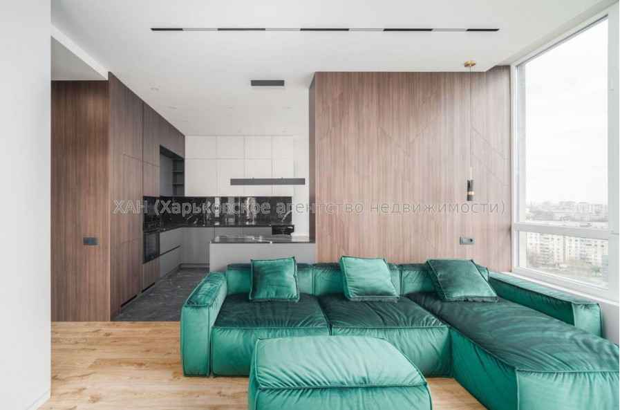 Продам квартиру, Молочная ул. , 3 кім., 85 м², авторский дизайн 