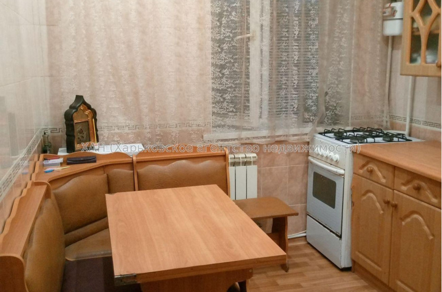 Продам квартиру, Ново-Баварский просп. , 1  ком., 36.50 м², авторский дизайн 