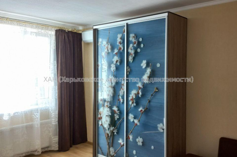 Продам квартиру, Льва Ландау просп. , 2  ком., 58 м², евроремонт 