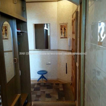 Продам квартиру, Дмитрия Коцюбайло ул. , 3  ком., 65 м², косметический ремонт 