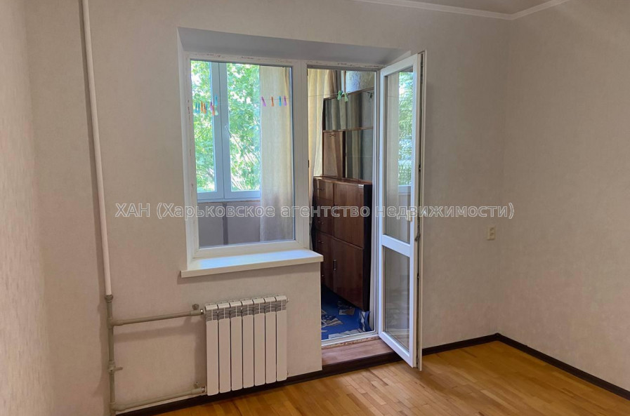 Продам квартиру, Ахсарова Энвера ул. , 4  ком., 69.60 м², капитальный ремонт 