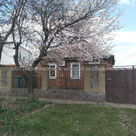 Продам дом, 80 м², 4 сот., советский ремонт