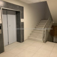 Продам квартиру, Веселая ул. , 1  ком., 19 м², капитальный ремонт 