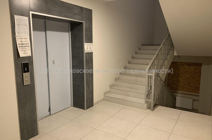 Продам квартиру, Веселая ул. , 1  ком., 19 м², капитальный ремонт 