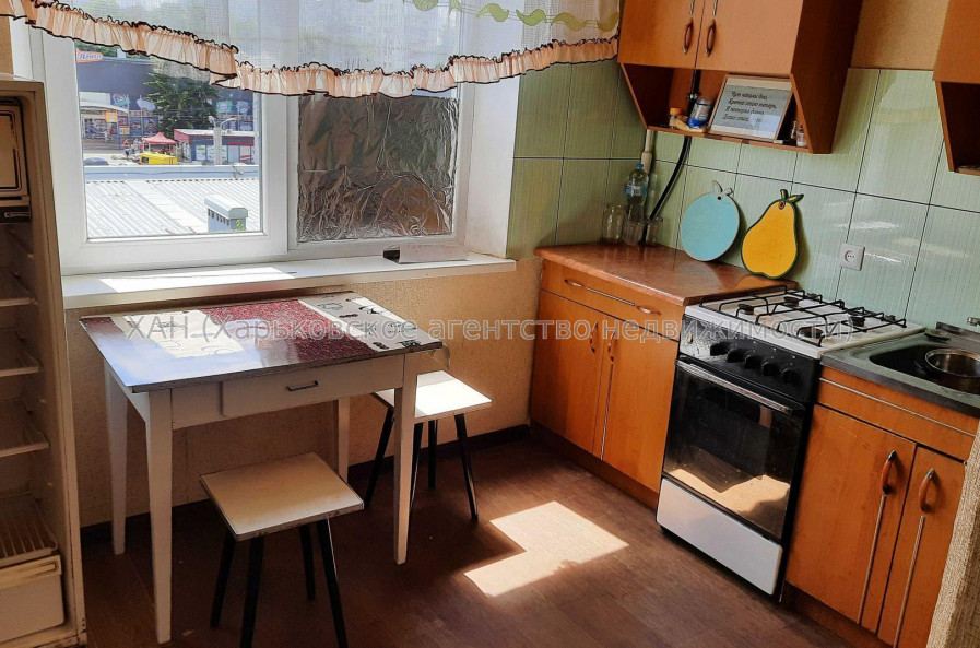 Сдам квартиру, Юбилейный просп. , 1  ком., 33 м², косметический ремонт 