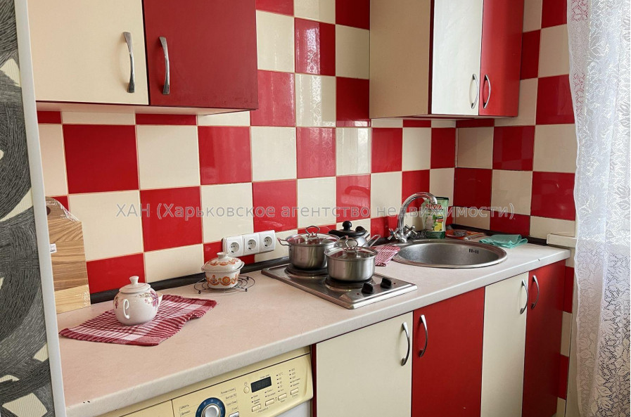 Продам квартиру, Байрона пр-т , 1  ком., 25.90 м², косметический ремонт 