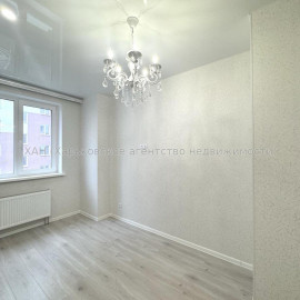 Продам квартиру, Шевченковский пер. , 1 кім., 35 м², капитальный ремонт