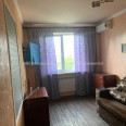 Продам квартиру, Юбилейный просп. , 3 кім., 67 м², косметический ремонт 