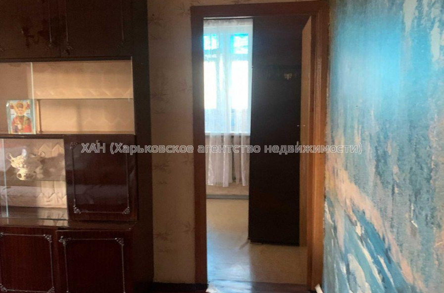 Продам квартиру, Юбилейный просп. , 3 кім., 67 м², косметический ремонт 