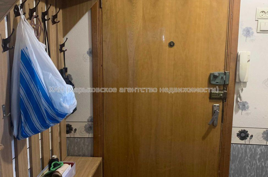 Продам квартиру, Юбилейный просп. , 3 кім., 67 м², косметический ремонт 