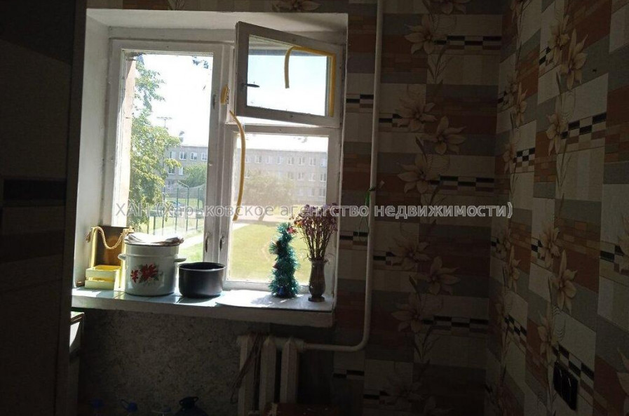 Продам квартиру, Мира ул. , 2 кім., 48 м², советский ремонт 
