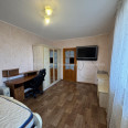 Продам квартиру, 2 кім., 75 м², косметический ремонт 