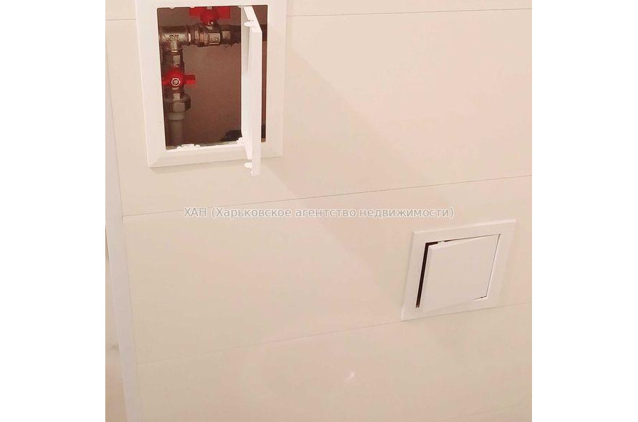 Продам квартиру, 92-й бригады ул. , 1  ком., 38 м², советский ремонт 