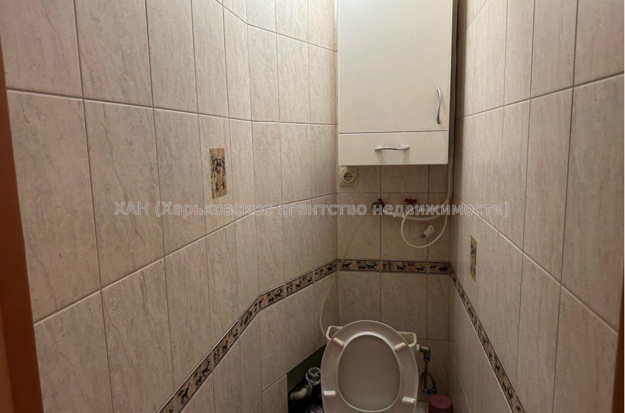Продам квартиру, Аэрокосмический пр. , 3 кім., 60.20 м², косметический ремонт 