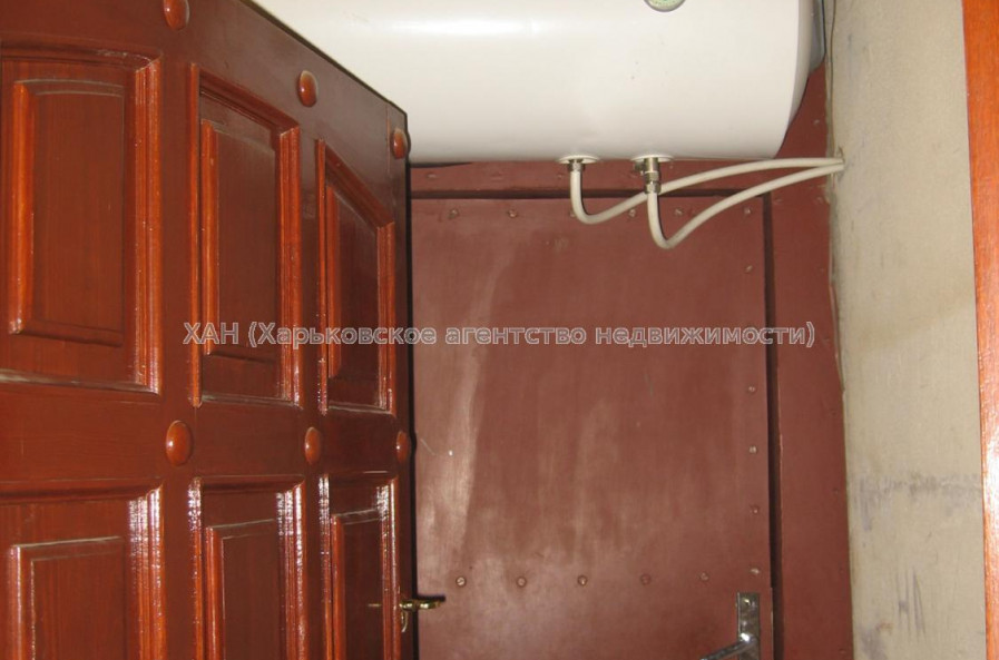 Продам квартиру, Натальи Ужвий ул. , 4 кім., 80 м², капитальный ремонт 