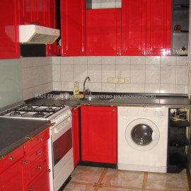 Продам квартиру, Натальи Ужвий ул. , 4 кім., 80 м², капитальный ремонт