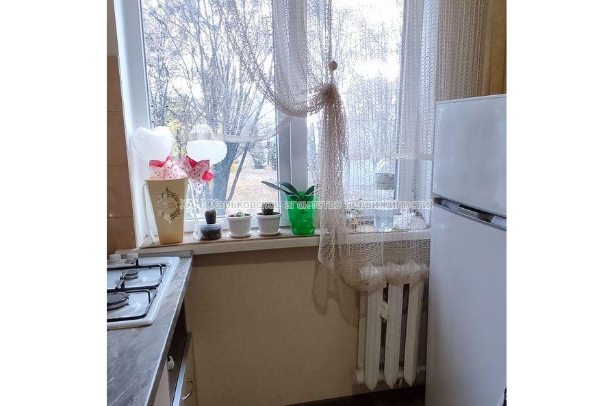Сдам квартиру, Каденюка ул. , 1  ком., 32 м², косметический ремонт 