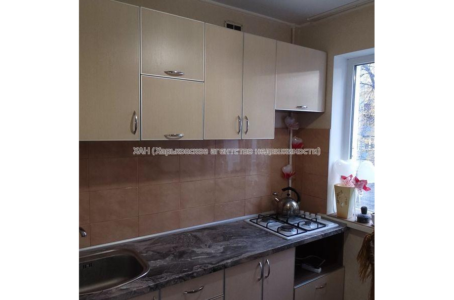 Сдам квартиру, Каденюка ул. , 1  ком., 32 м², косметический ремонт 