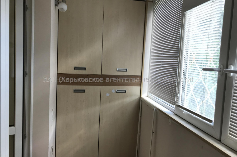 Продам квартиру, Тобольская ул. , 52 , 3  ком., 56.50 м², евроремонт 
