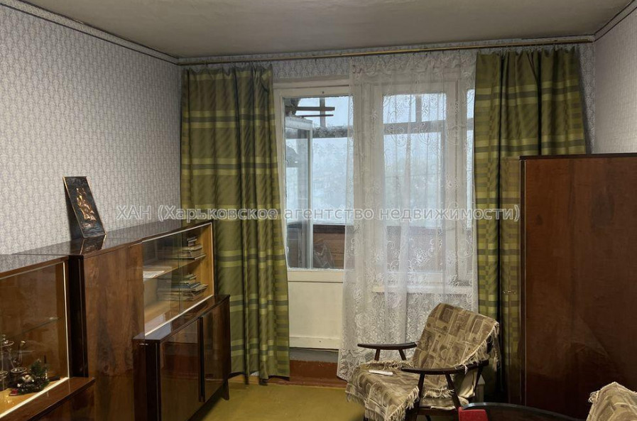 Продам квартиру, Каденюка ул. , 1 кім., 33 м², косметический ремонт 