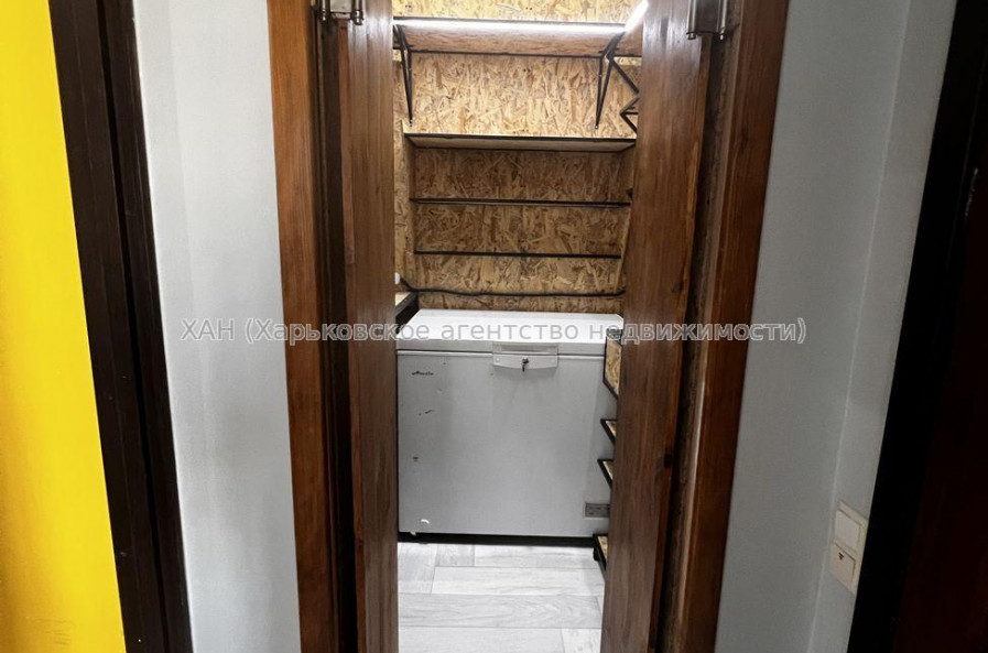 Продам квартиру, Каденюка ул. , 2 кім., 44.40 м², евроремонт 