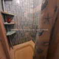 Продам квартиру, Гвардейцев Широнинцев ул. , 1 кім., 18 м², советский ремонт 