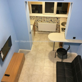 Продам квартиру, Шевченковский пер. , 1 кім., 20 м², капитальный ремонт