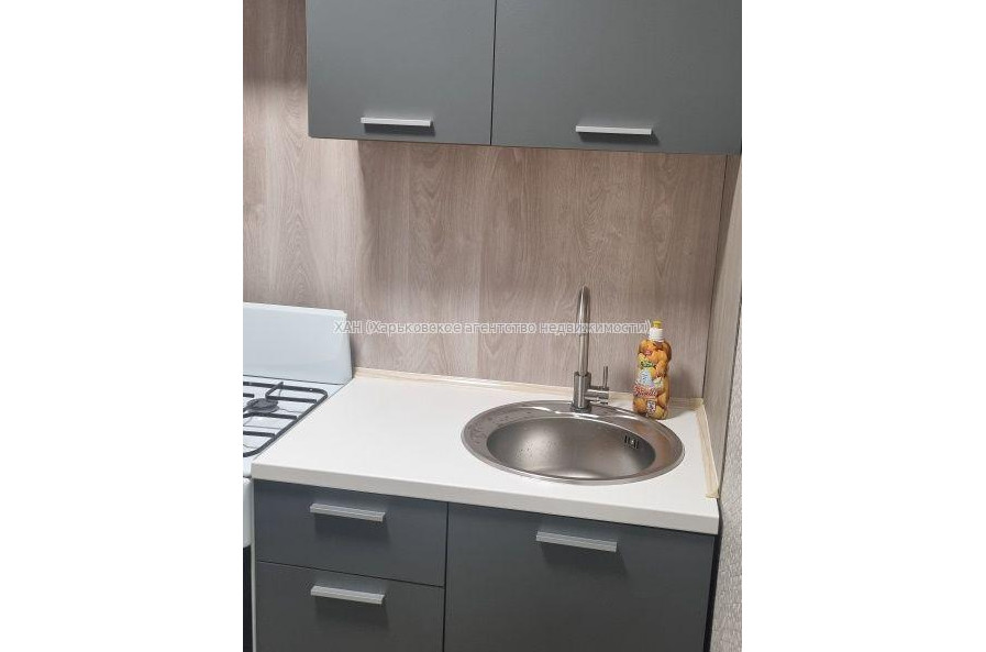 Сдам квартиру, Льва Ландау просп. , 1  ком., 40 м², косметический ремонт 