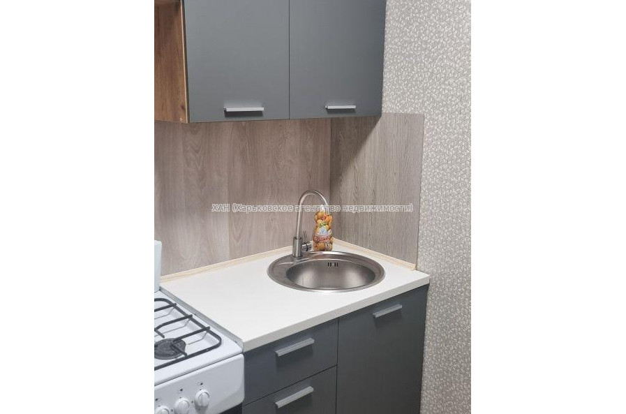 Сдам квартиру, Льва Ландау просп. , 1  ком., 40 м², косметический ремонт 