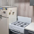 Сдам квартиру, Льва Ландау просп. , 1  ком., 40 м², косметический ремонт 