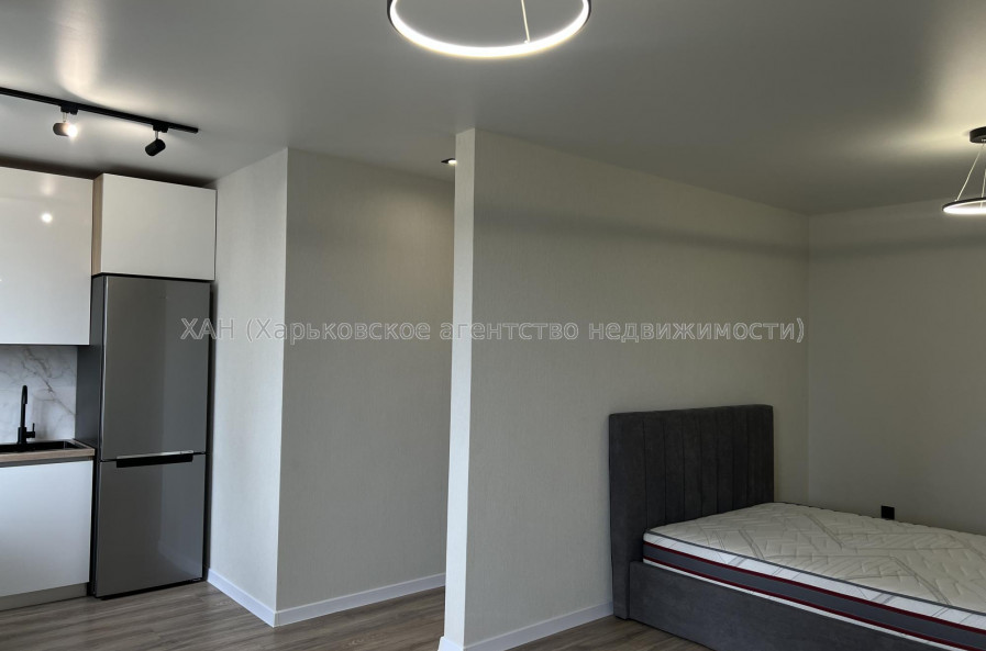 Сдам квартиру, Победы просп. , 61Б , 1  ком., 37 м², евроремонт 