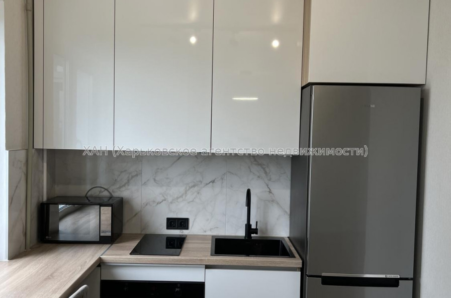 Сдам квартиру, Победы просп. , 61Б , 1  ком., 37 м², евроремонт 