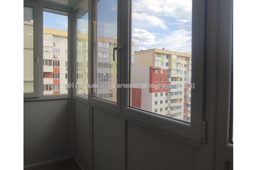 Продам квартиру, Гвардейцев Широнинцев ул. , 1 кім., 45 м², капитальный ремонт 
