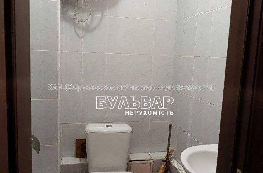 Продам квартиру, Юбилейный просп. , 3 кім., 86 м², косметический ремонт 