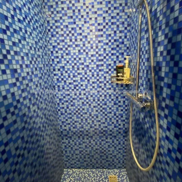 Продам квартиру, Гвардейцев Широнинцев ул. , 2  ком., 66 м², авторский дизайн 