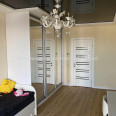 Продам квартиру, Гвардейцев Широнинцев ул. , 2  ком., 66 м², авторский дизайн 