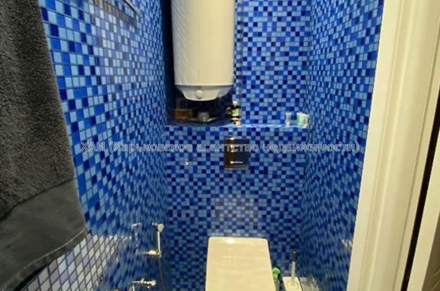 Продам квартиру, Гвардейцев Широнинцев ул. , 2 кім., 66 м², авторский дизайн 